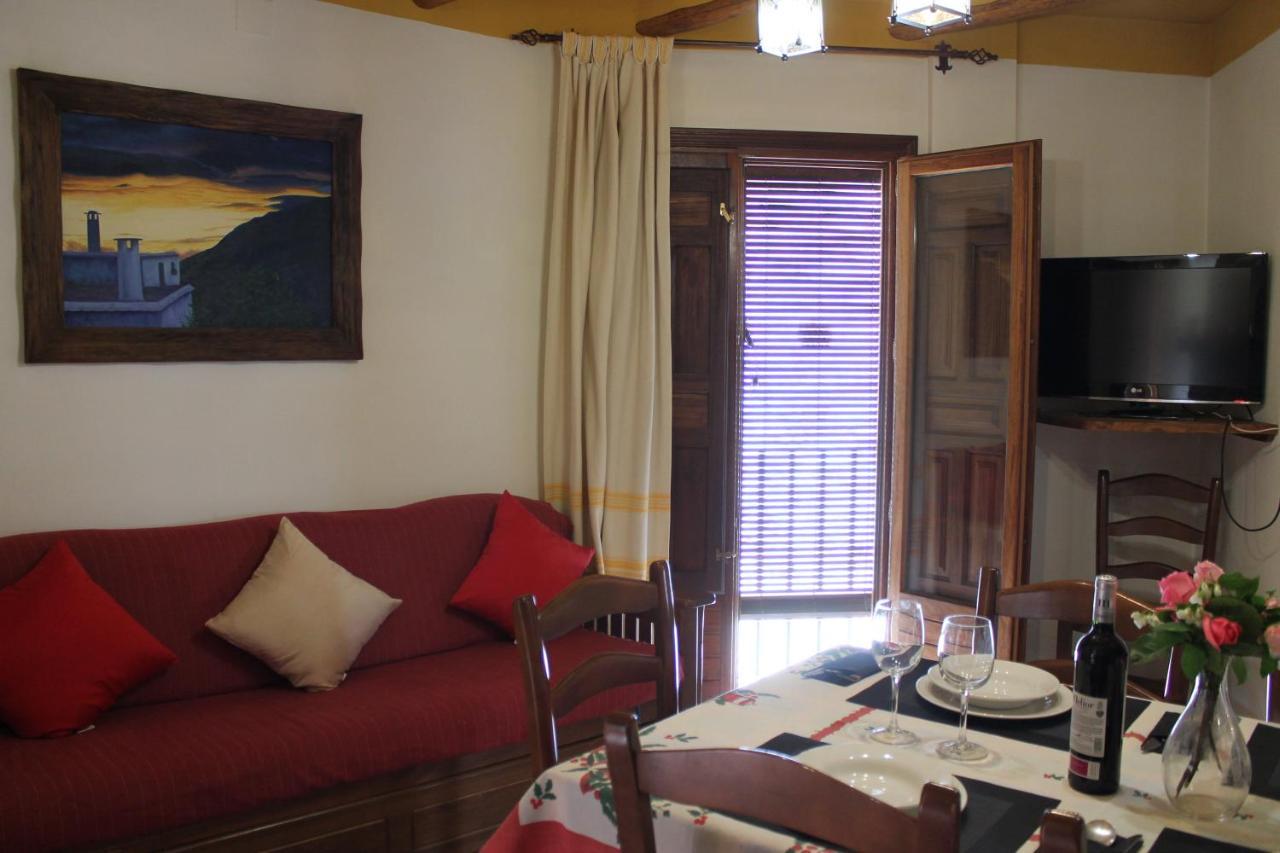 Apartamentos Rurales Rosendo: El Azahar Capileira Eksteriør bilde